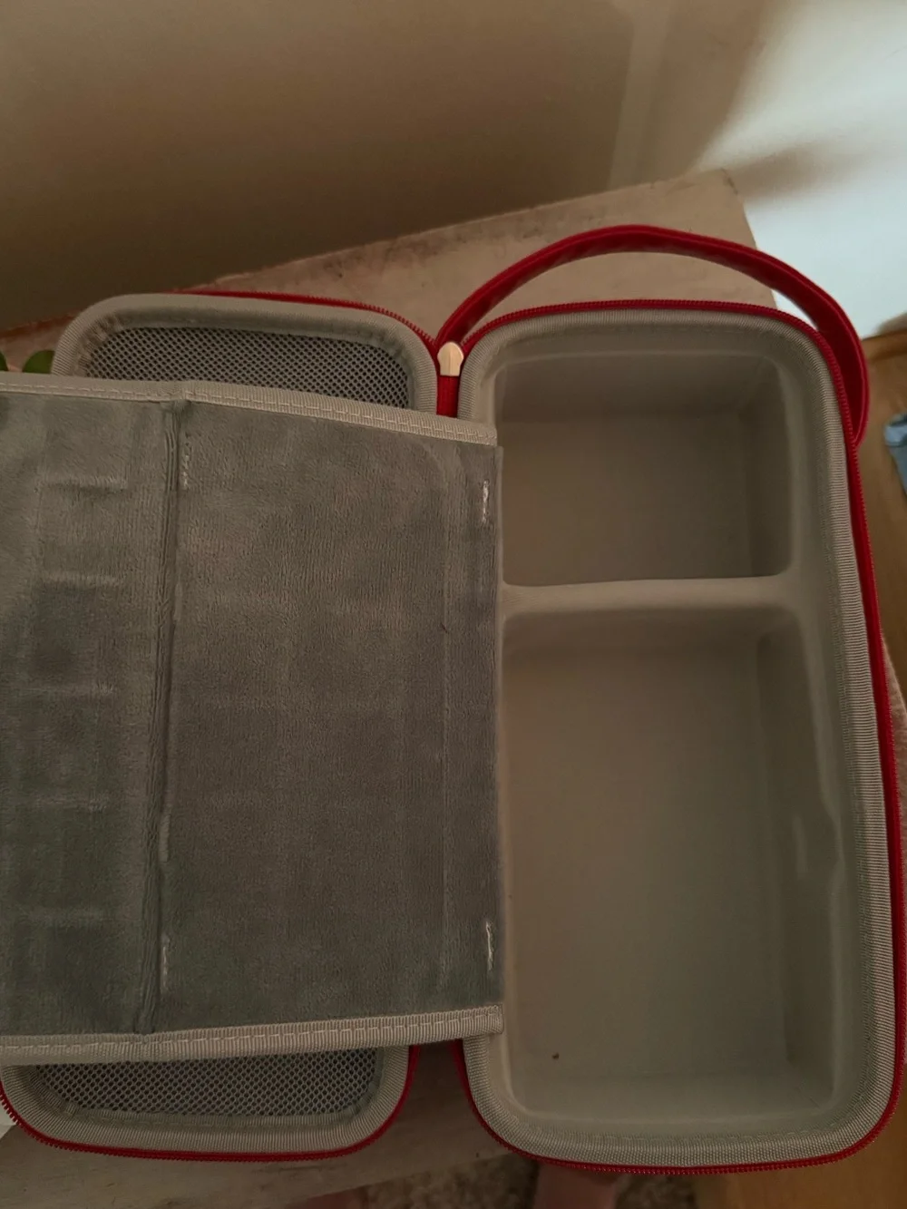 Red Zip Hard Shell Nintendo Switch Case